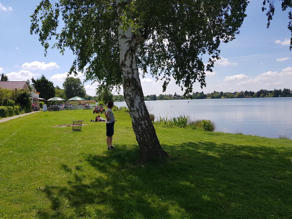 Ferienhaus Am See Hungen Extérieur photo